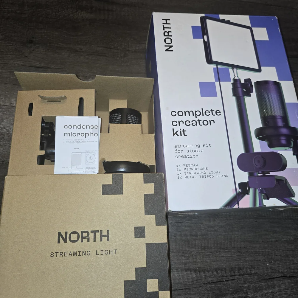 Vlogging Kit: Adjustable Black Tripod with LED Light and Speaker